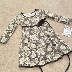 Nordstrom’s Iris & Ivy grey floral mesh dress 4/5T